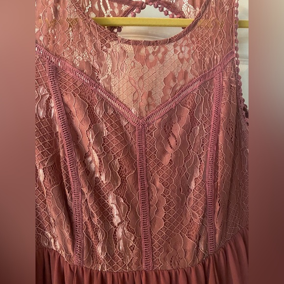 Blush Colored Torrid Size 2 Lace Bust Chiffon Dress - Picture 3 of 9